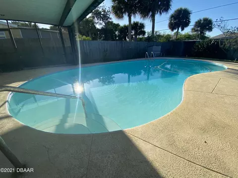 49 Ocean Crest Dr, Ormond Beach, FL 32176 photo 2