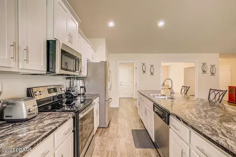22 Eagle Lake Dr, Flagler Beach, FL 32136 photo 9