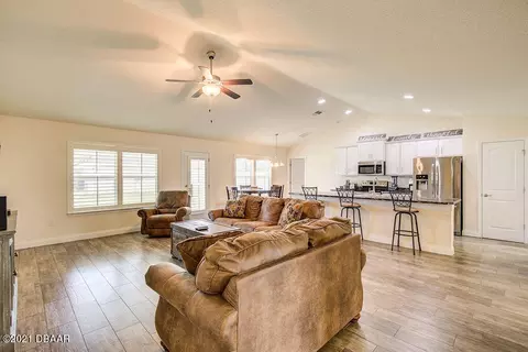 22 Eagle Lake Dr, Flagler Beach, FL 32136 photo 3