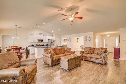 22 Eagle Lake Dr, Flagler Beach, FL 32136 photo 4
