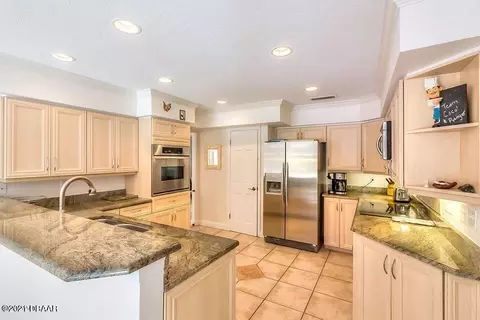 4 Rio Pinar Trl, Ormond Beach, FL 32174 photo 9