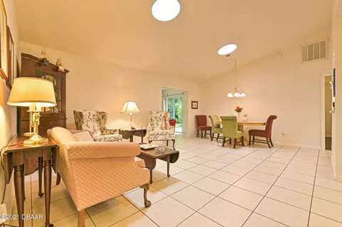 512 Cherrywood Dr, Ormond Beach, FL 32174 photo 9