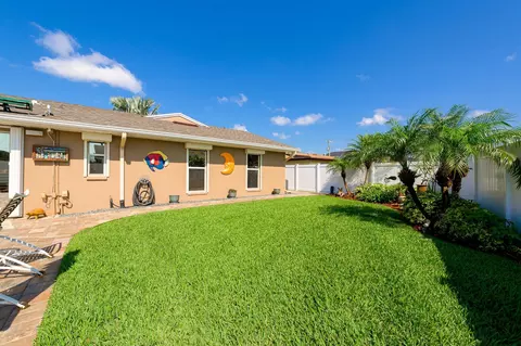 2585 John Anderson Dr, Ormond Beach, FL 32176 photo 18
