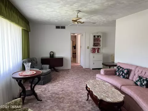 92 N Capri Dr, Ormond Beach, FL 32174 photo 3