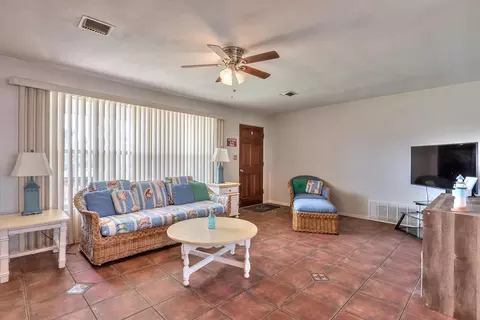 19 Raymonde Cir, Ormond Beach, FL 32176 photo 4