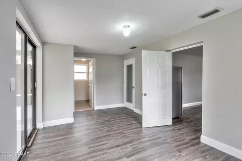 46 Palm Dr, Ormond Beach, FL 32176 photo 10