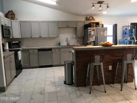 3828 60th St, Ocala, FL 34480 photo 2