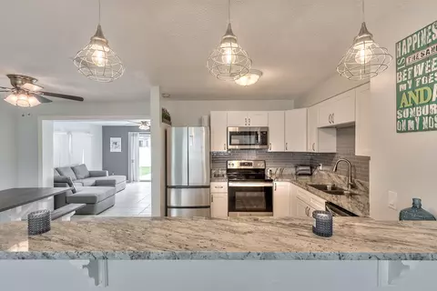 93 River Beach Dr, Ormond Beach, FL 32176 photo 9