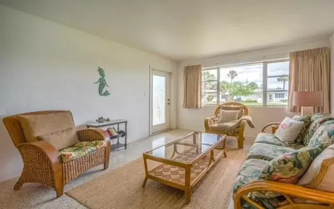 38 Seaview Dr, Ormond Beach, FL 32176 photo 9