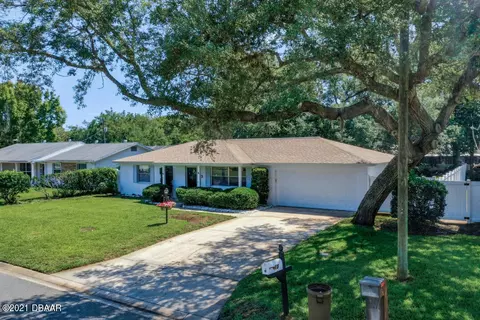 15 Brookwood Dr, Ormond Beach, FL 32174 photo 3
