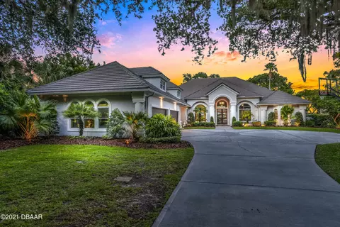 577 N Beach St, Ormond Beach, FL 32174 photo 1