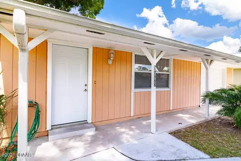 3005 Pine Tree Dr, Edgewater, FL 32141 photo 4