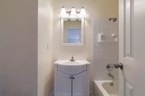 3005 Pine Tree Dr, Edgewater, FL 32141 photo 13