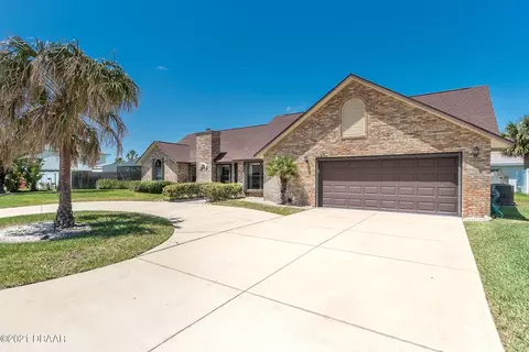 19 Julie Dr, Ormond Beach, FL 32176 photo 2