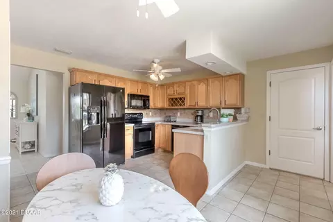 19 Julie Dr, Ormond Beach, FL 32176 photo 14