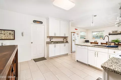 5 Ocean Crest Dr, Ormond Beach, FL 32176 photo 9