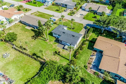 31 Dolphin Ave, Ormond Beach, FL 32176 photo 4