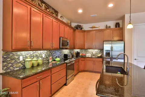 405 Nottinghill St, Ormond Beach, FL 32174 photo 4