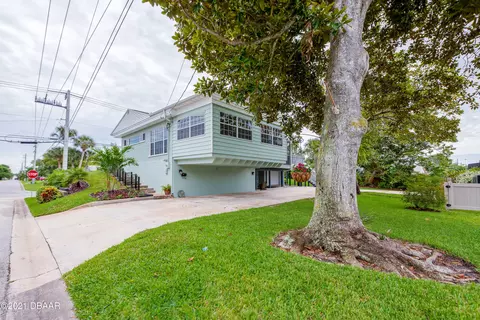 608 N Halifax Dr, Ormond Beach, FL 32176 photo 9