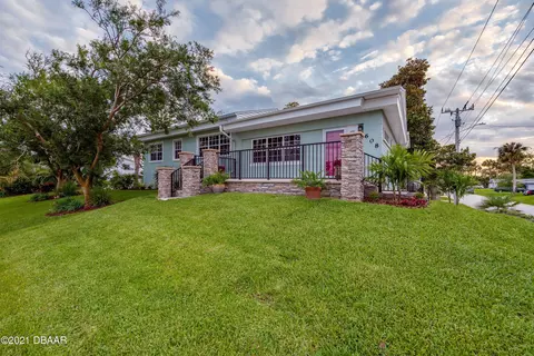 608 N Halifax Dr, Ormond Beach, FL 32176 photo 2