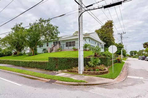 608 N Halifax Dr, Ormond Beach, FL 32176 photo 12