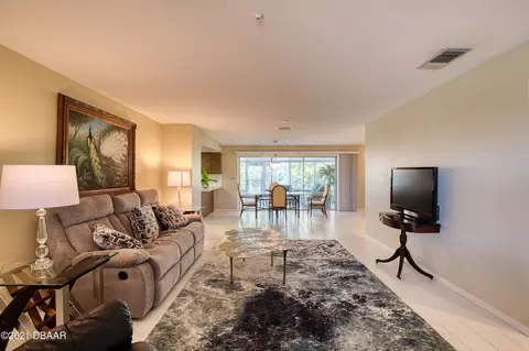 7 Sandra Dr, Ormond Beach, FL 32176 photo 8