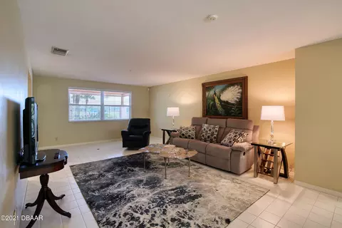 7 Sandra Dr, Ormond Beach, FL 32176 photo 10