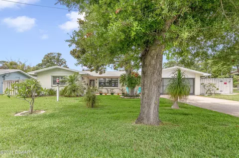 59 W Ocean Ter, Ormond Beach, FL 32176 photo 2