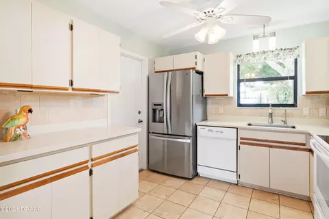 59 W Ocean Ter, Ormond Beach, FL 32176 photo 14