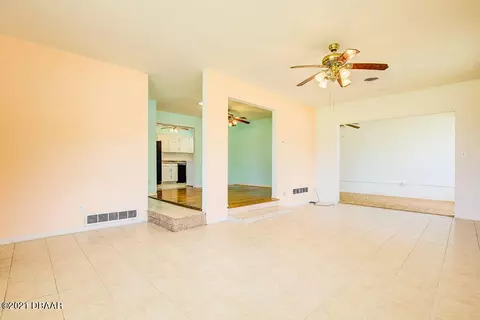 580 S Ridgewood Ave, Ormond Beach, FL 32174 photo 6