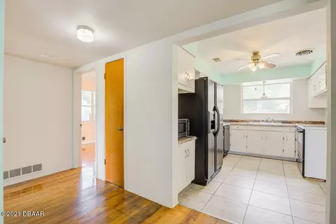 580 S Ridgewood Ave, Ormond Beach, FL 32174 photo 12