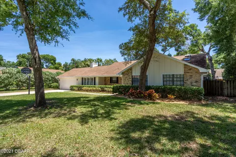 9 Nottingham Dr, Ormond Beach, FL 32174 photo 7