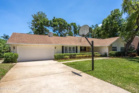 9 Nottingham Dr, Ormond Beach, FL 32174 photo 8