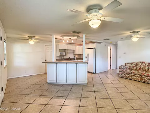 122 Magnolia Ave, Edgewater, FL 32132 photo 16