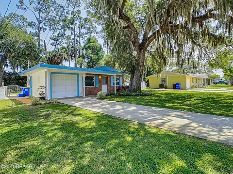 122 Magnolia Ave, Edgewater, FL 32132 photo 4