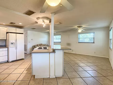 122 Magnolia Ave, Edgewater, FL 32132 photo 19