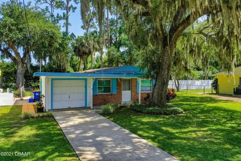 122 Magnolia Ave, Edgewater, FL 32132 photo 1