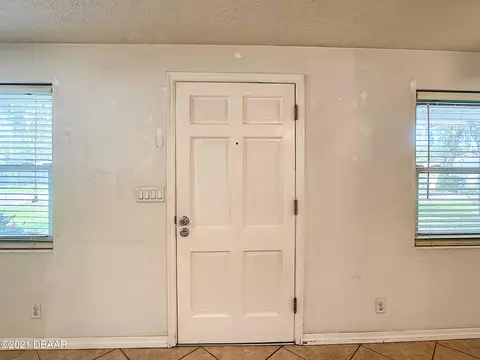 122 Magnolia Ave, Edgewater, FL 32132 photo 15