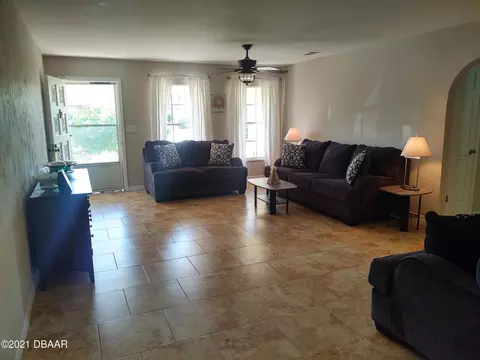 6 Ocean Cir, Ormond Beach, FL 32176 photo 2