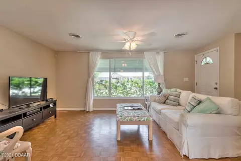 3004 Lime Tree Dr, Edgewater, FL 32141 photo 7