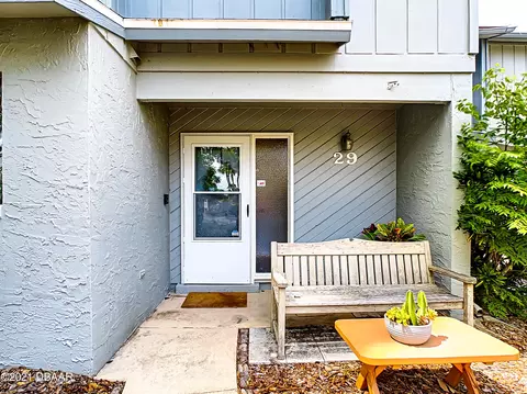 29 Fair Oaks Cir, Ormond Beach, FL 32174 photo 3