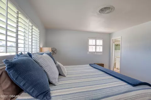 176 Ocean Ter, Ormond Beach, FL 32176 photo 13