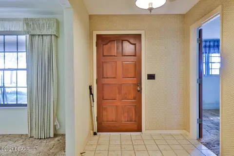 1422 Oak Forest Dr, Ormond Beach, FL 32174 photo 4