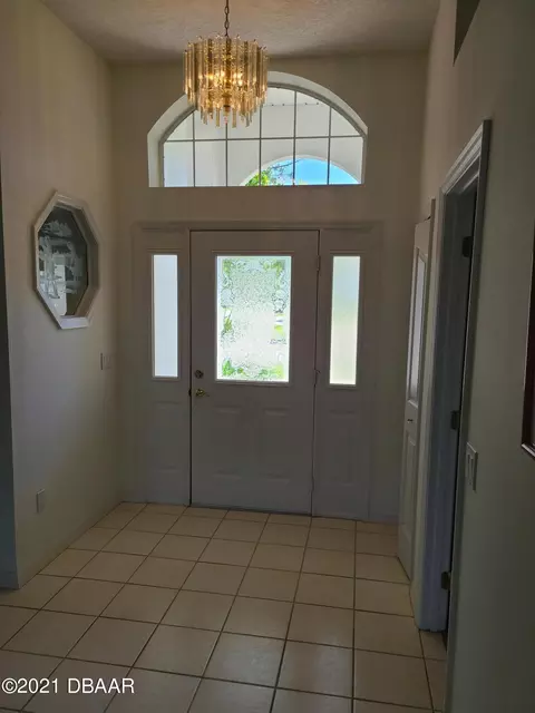 43 Kingsley Cir, Ormond Beach, FL 32174 photo 2
