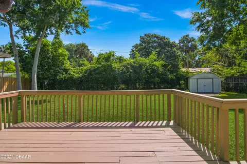 1819 Pine Tree Dr, Edgewater, FL 32132 photo 24