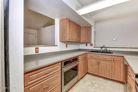 540 S Center St, Ormond Beach, FL 32174 photo 11