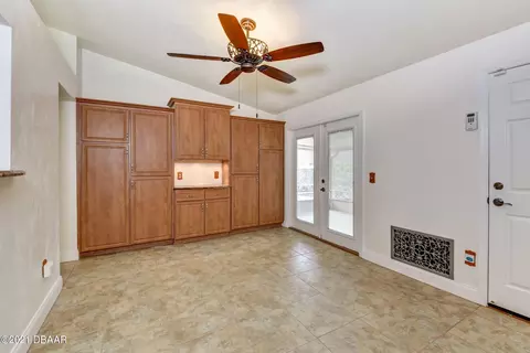 540 S Center St, Ormond Beach, FL 32174 photo 7