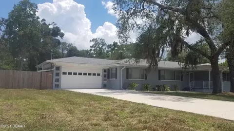 38 Kenilworth Ave, Ormond Beach, FL 32174 photo 2