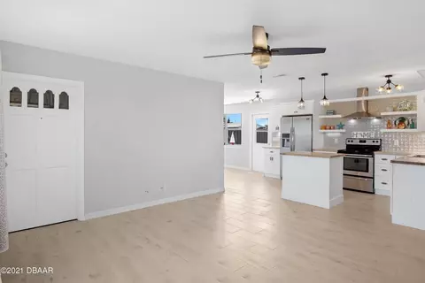 115 Lynnhurst Dr, Ormond Beach, FL 32176 photo 9