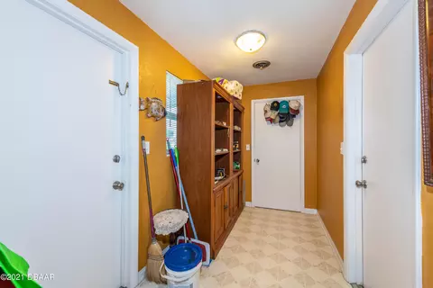 38 Sunrise Ave, Ormond Beach, FL 32176 photo 9